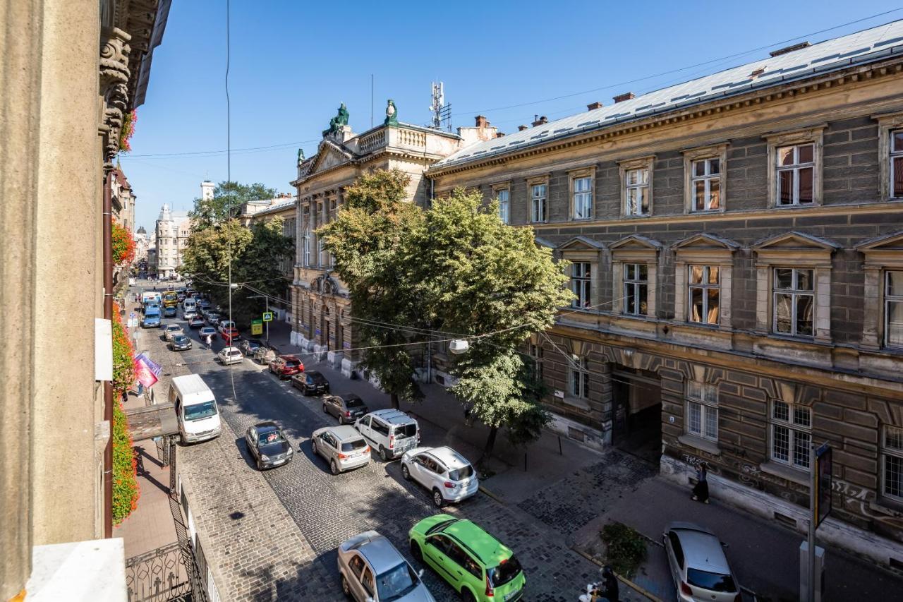 Alfa Apartments 3-кімнатна LUX-квартира у центрі Львова Экстерьер фото